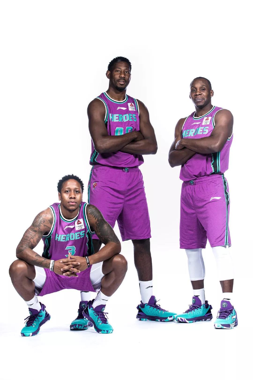 cba赛场再现争议一幕,cba赛场上用过的篮球值钱吗