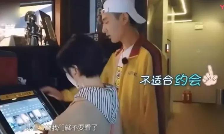 于小彤和陈小纭分手的视频,于小彤陈小纭真的分手了吗