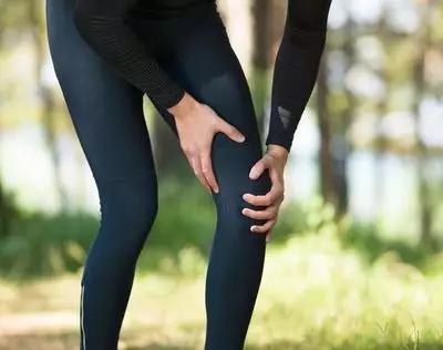 膝盖疼都是哪些部位,膝盖疼怎么区分是哪个部位有问题