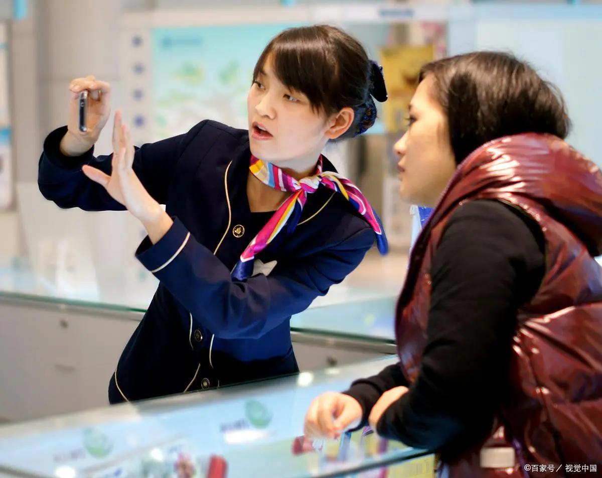 为什么手机有话费还是没有显示hd,手机有话费但信号上面不显示hd