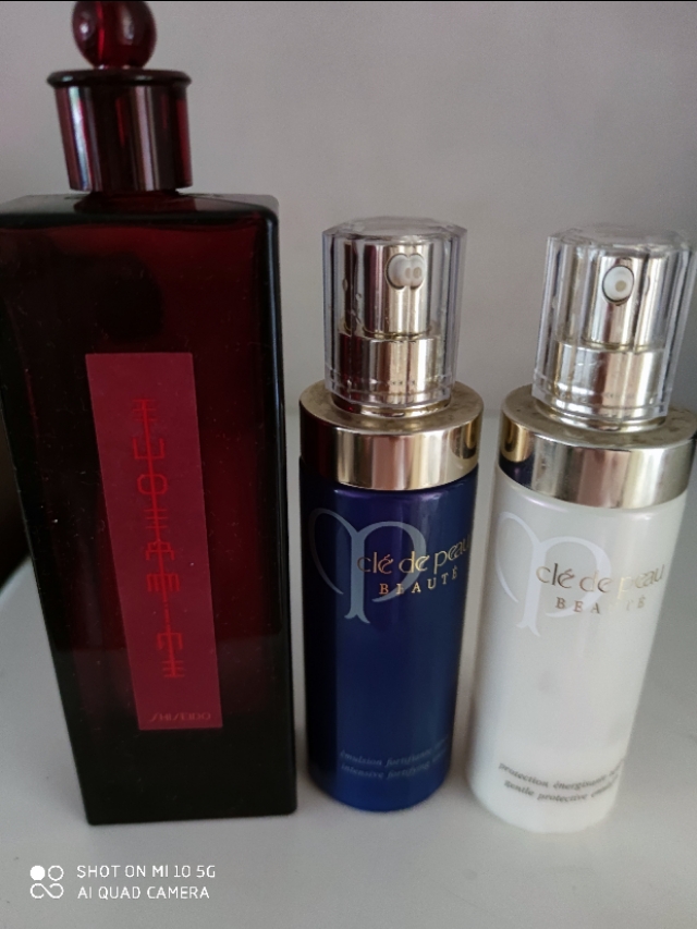 混油皮的最佳护肤方法,30岁混油皮护肤抗衰推荐