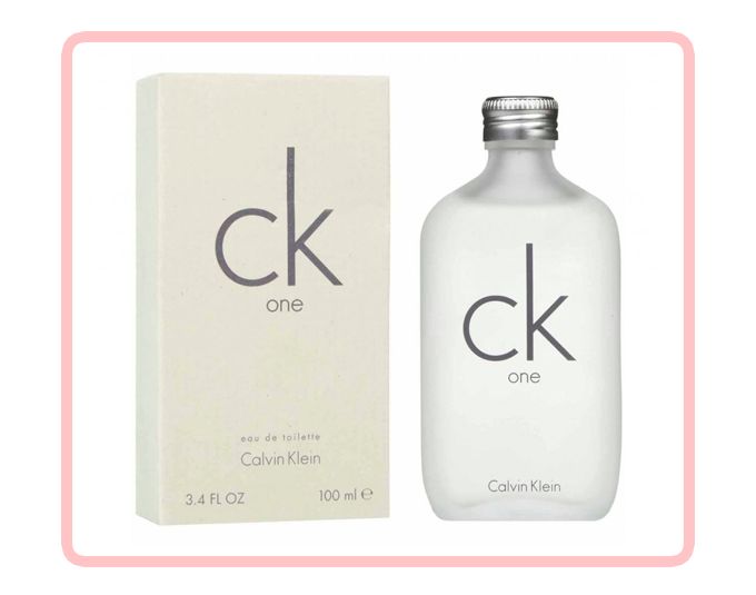 适合20岁女生的巴宝莉香水有哪些 (香奈儿邂逅香水哪个适合20岁女生)