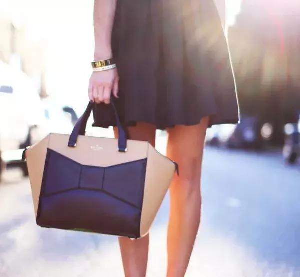 拒绝千篇一律浪漫系包包拯救你,当下最流行的8个品牌包包