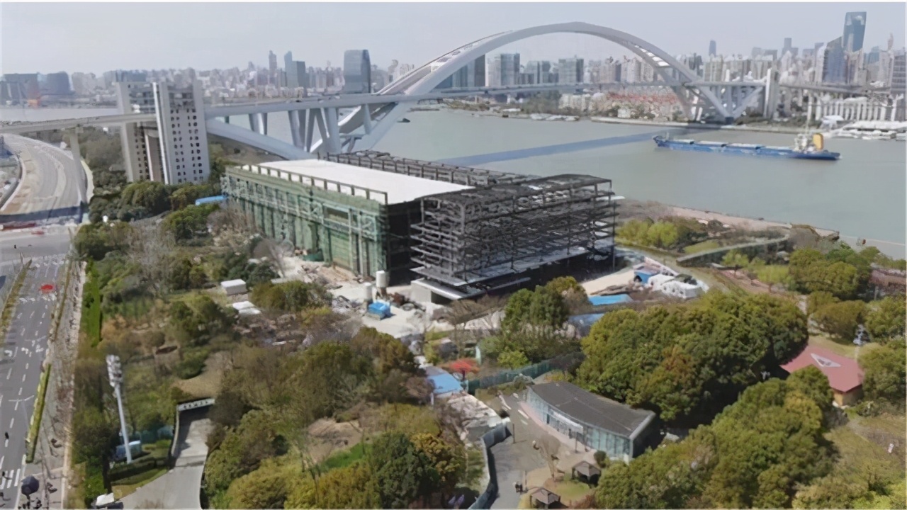 藏在上海的“小百脑汇”，背靠黄浦江，比迪士尼人少还好玩