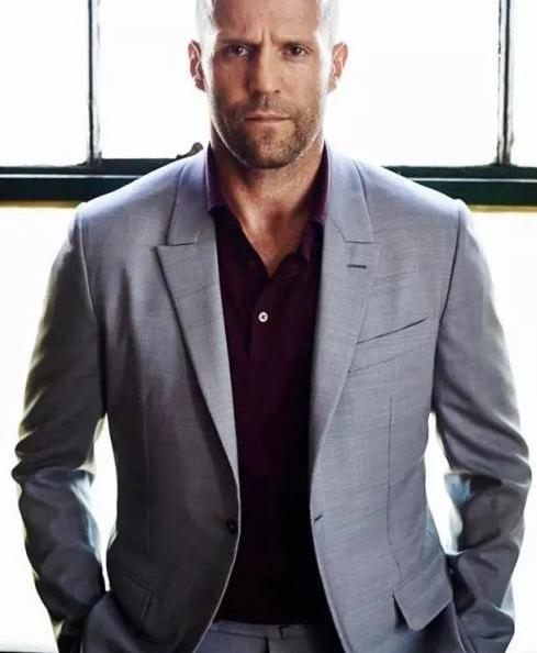 西装暴徒气场十足,电影里的西装痞帅高级感