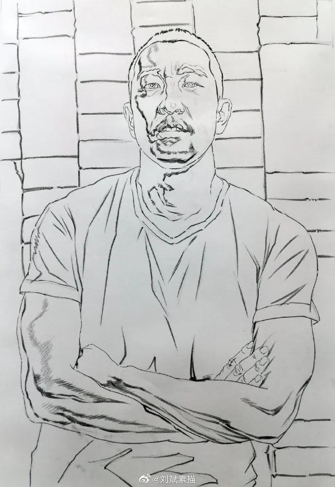 刘斌素描技法用的绘画材料,刘斌素描用的什么笔