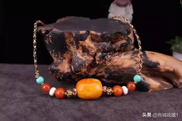 铚滆湣鎴存墜濂楃洏浼氬彉鑹插悧,铚滆湣鐩樼帺澶氶暱鏃堕棿鍙樿壊