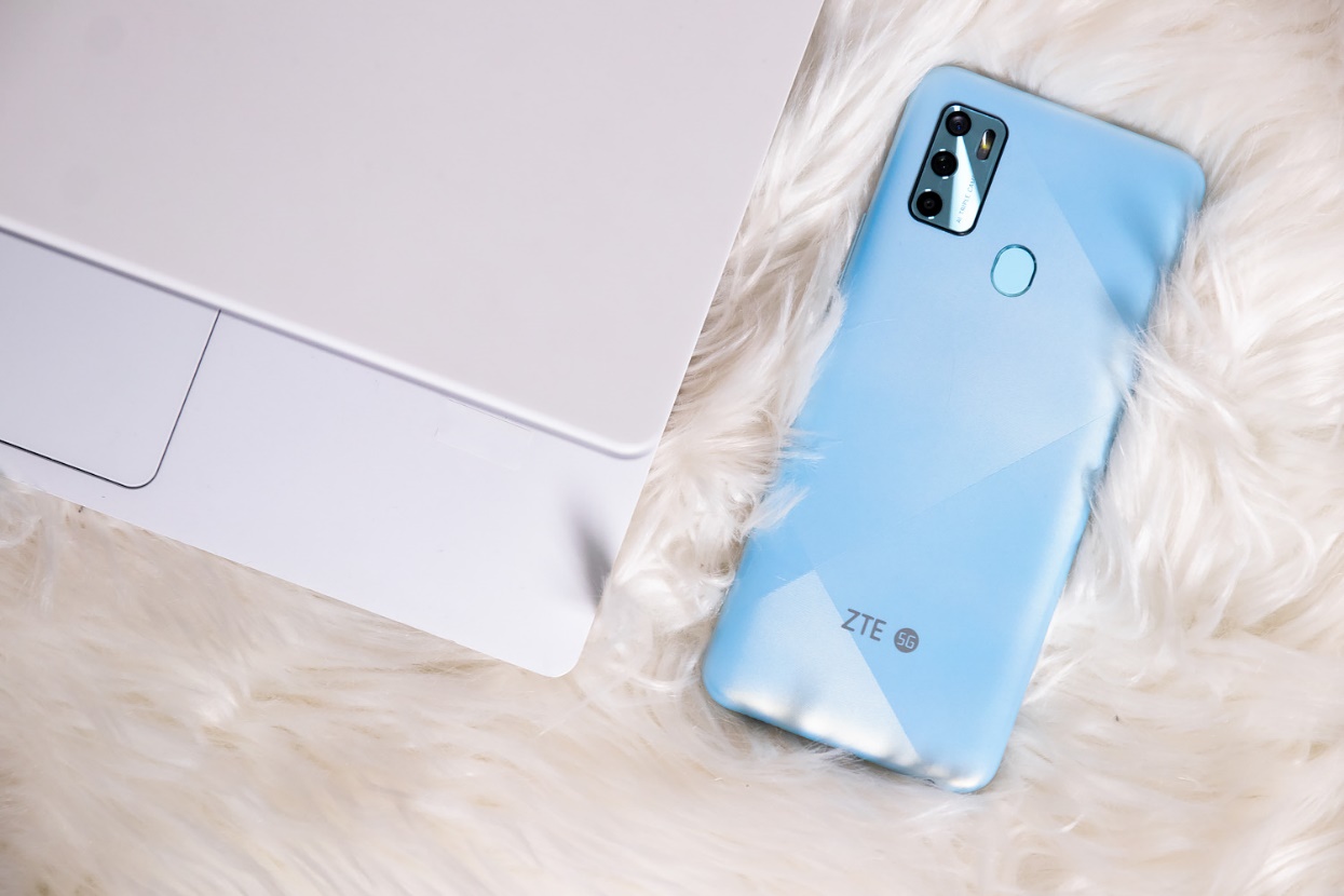 中兴5G老年机,5g时代功能机