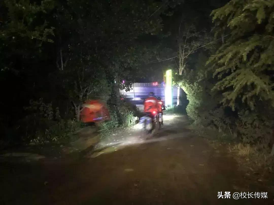 80后老师带11名毕业生骑行1800公里,家长被气住院,有人流泪