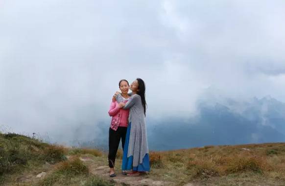 23岁踏入终南山，一处小院，一袭布衣，她的日子比小龙女还逍遥