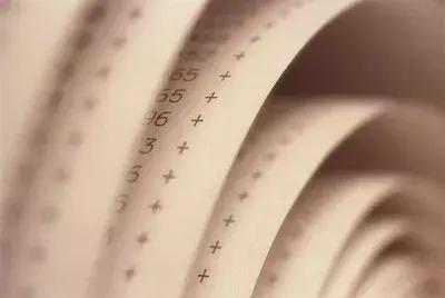 足浴店里代购*合六**彩？一包现金神奇变成了