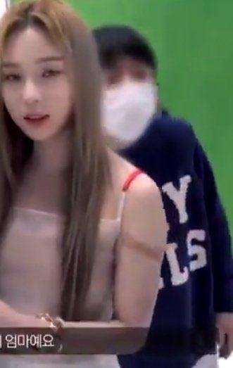 韩女团成员被偷拍,韩女团成员更衣被偷