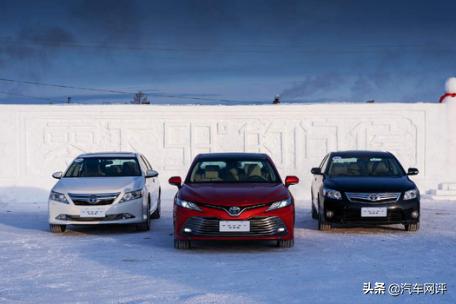 颜值爆表，用料厚道，凯美瑞告诉你什么叫中型车典范