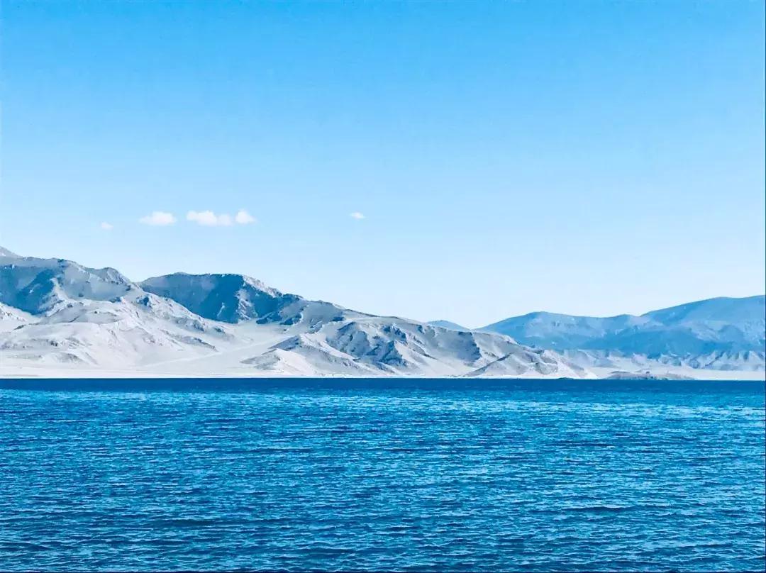 新疆的北疆和南疆哪个更美,北疆新疆之美