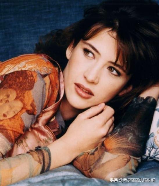 苏菲玛索:法兰西玫瑰,长着初恋脸,未婚却跟二任恋人生了孩子