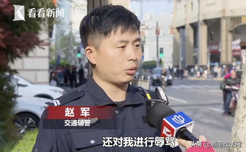 硬核警察怼外国人,警察硬核怒斥