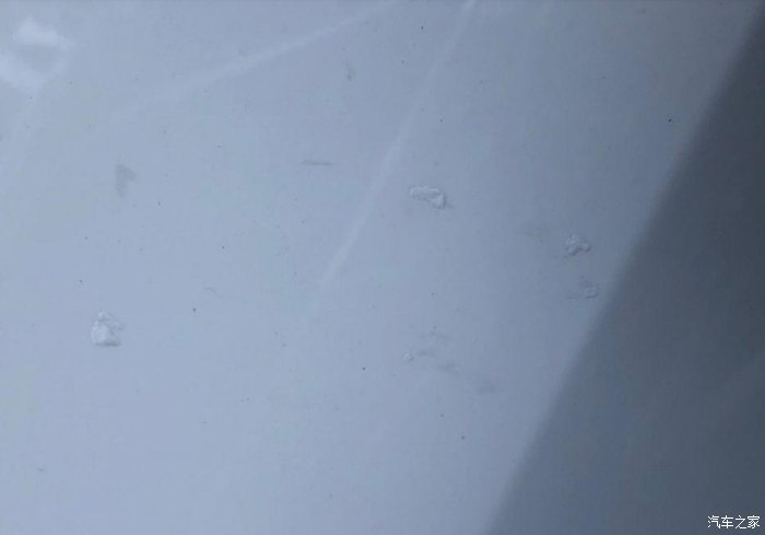 车身被人用钉子划伤怎么处理,车身被划伤怎么修复