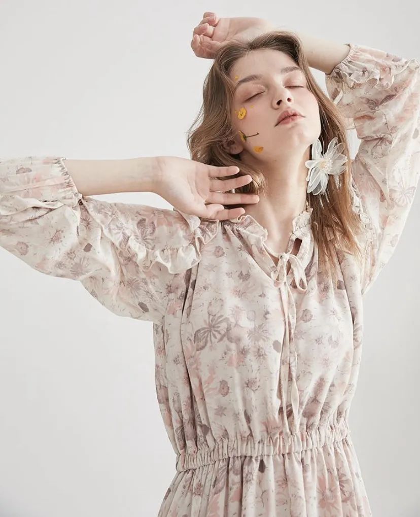 珍珠耳钉优雅永不过时,经典大方的耳钉