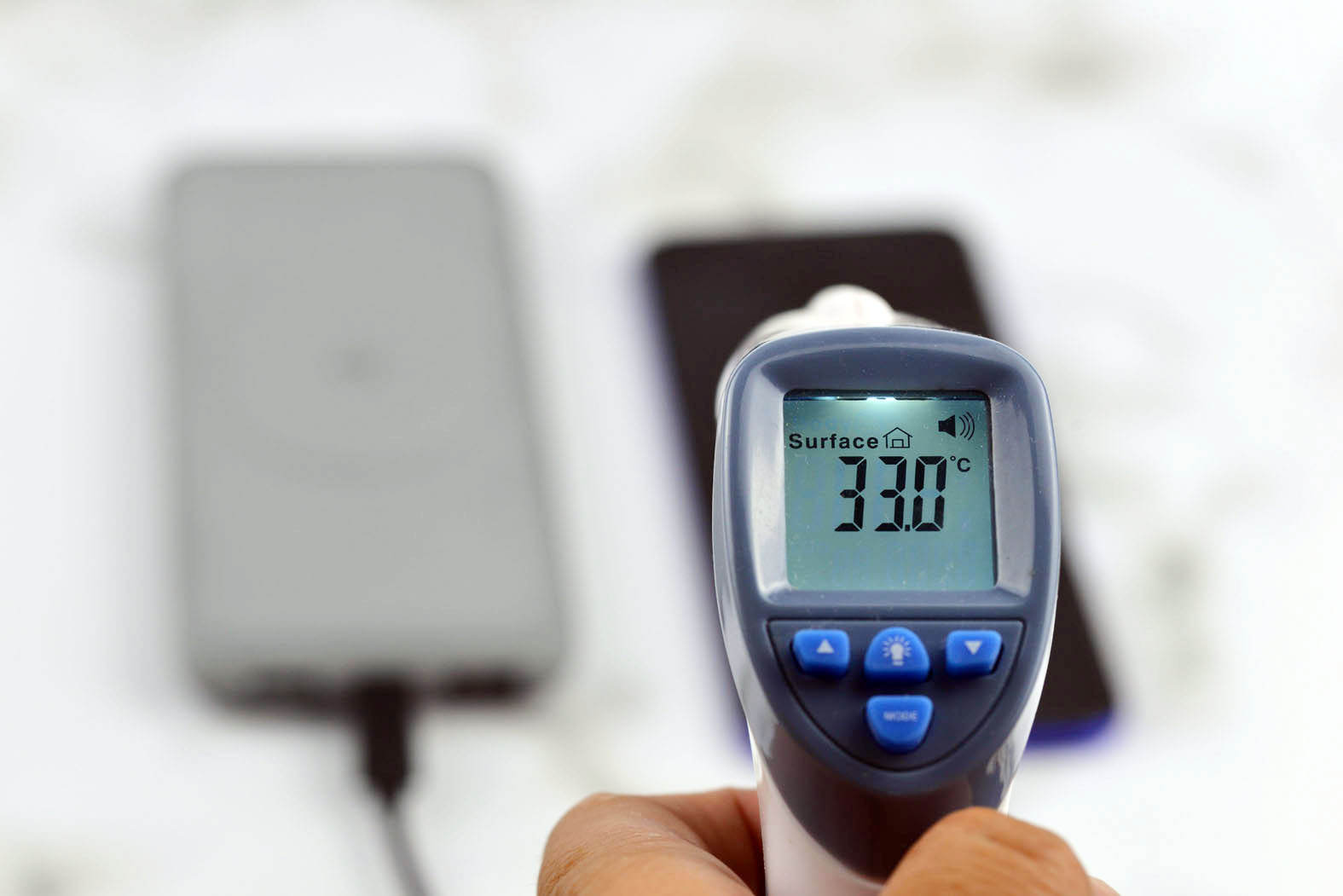 充电宝轻巧好携带,充电宝什么样的容量大