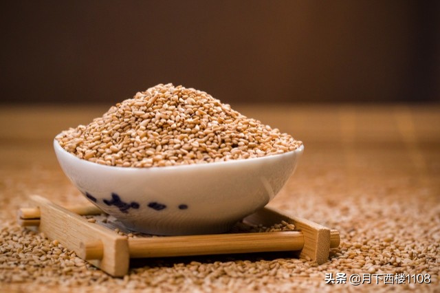 有一个一脚踏三省的县城,一脚踏三省的一个小镇