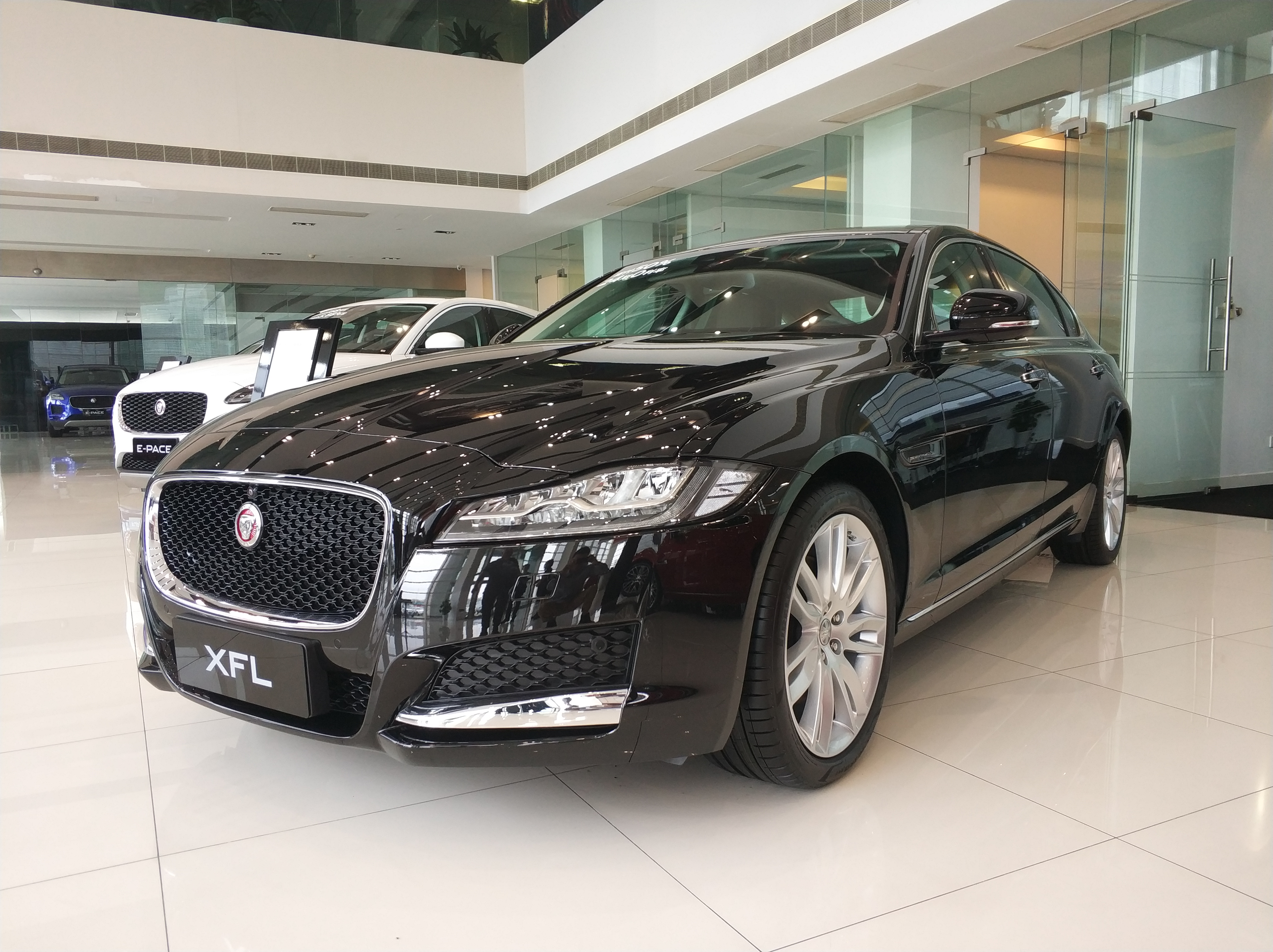 捷豹xfl到店暗访价格,捷豹xfl看车的视频