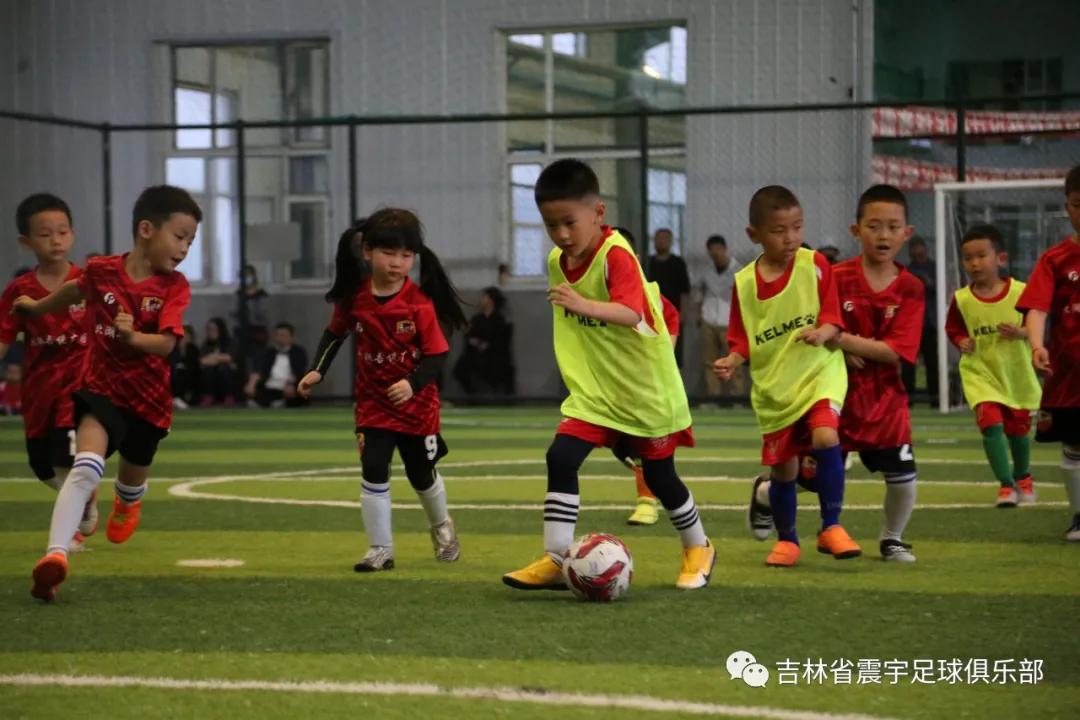 快乐童年足球队,快乐童年足球