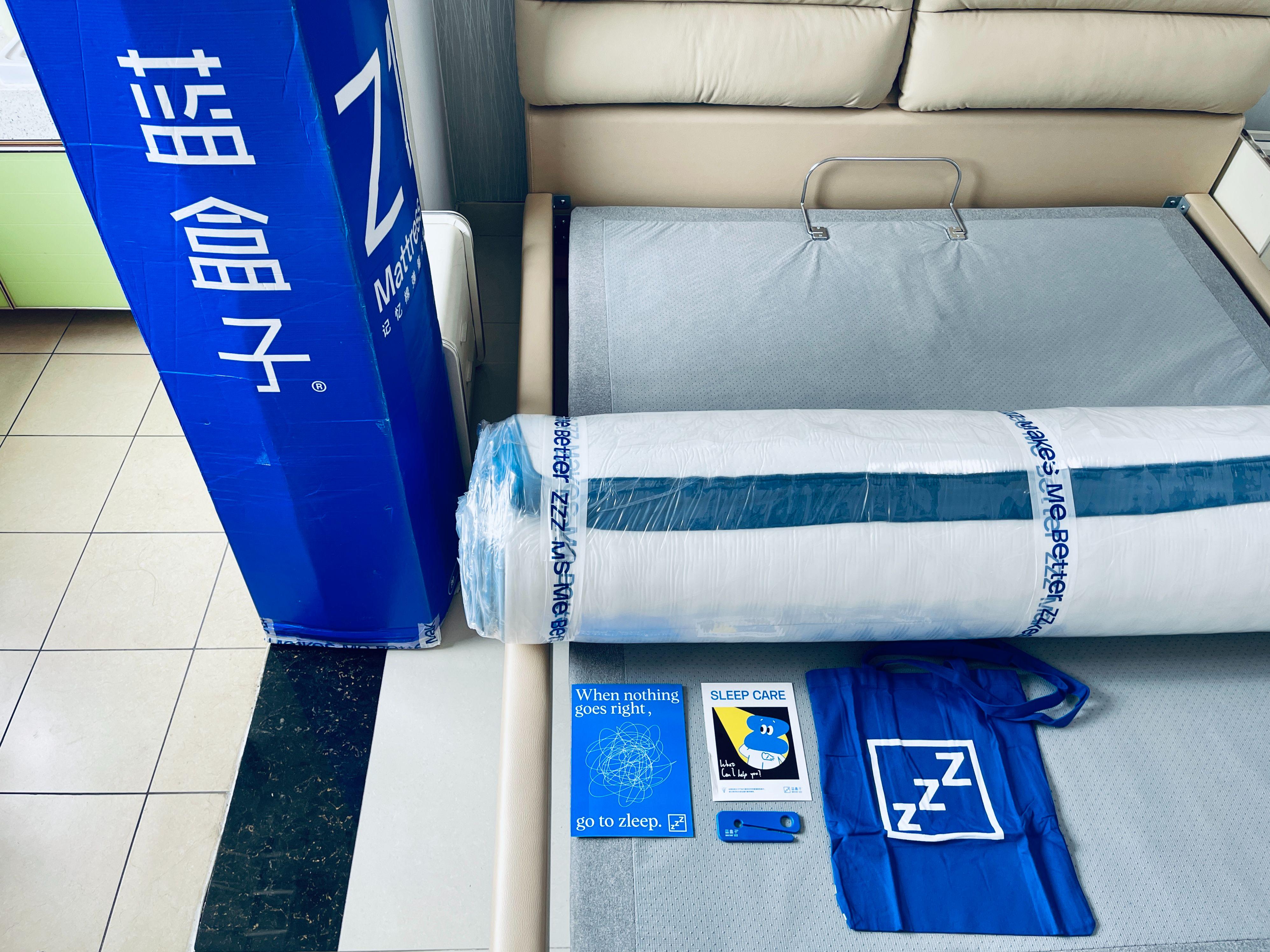 床垫的水渍怎么搞的,床垫的水很深