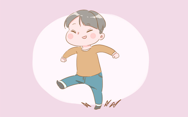 为什么宝宝的脚趾总是内扣,儿童为什么会脚趾外翻