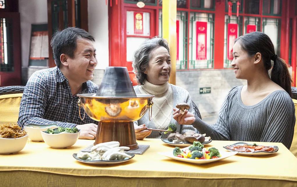 奶茶三巨头奈雪喜茶,喜茶和奈雪的茶为什么不盈利