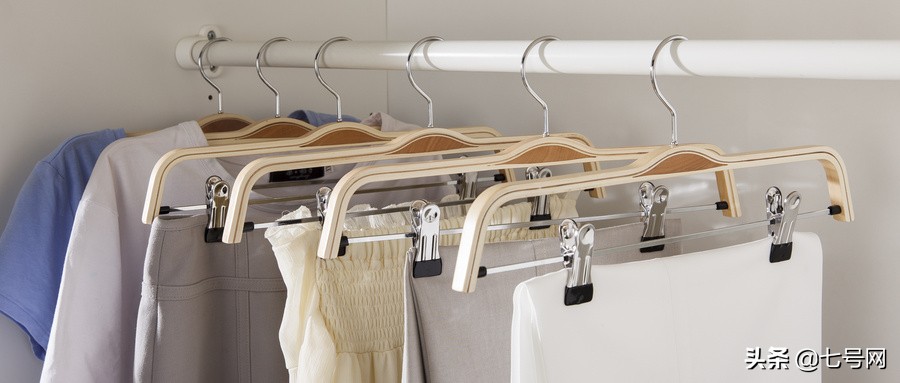 假冒阿迪达斯商标的后果,阿迪达斯商标为什么没有效