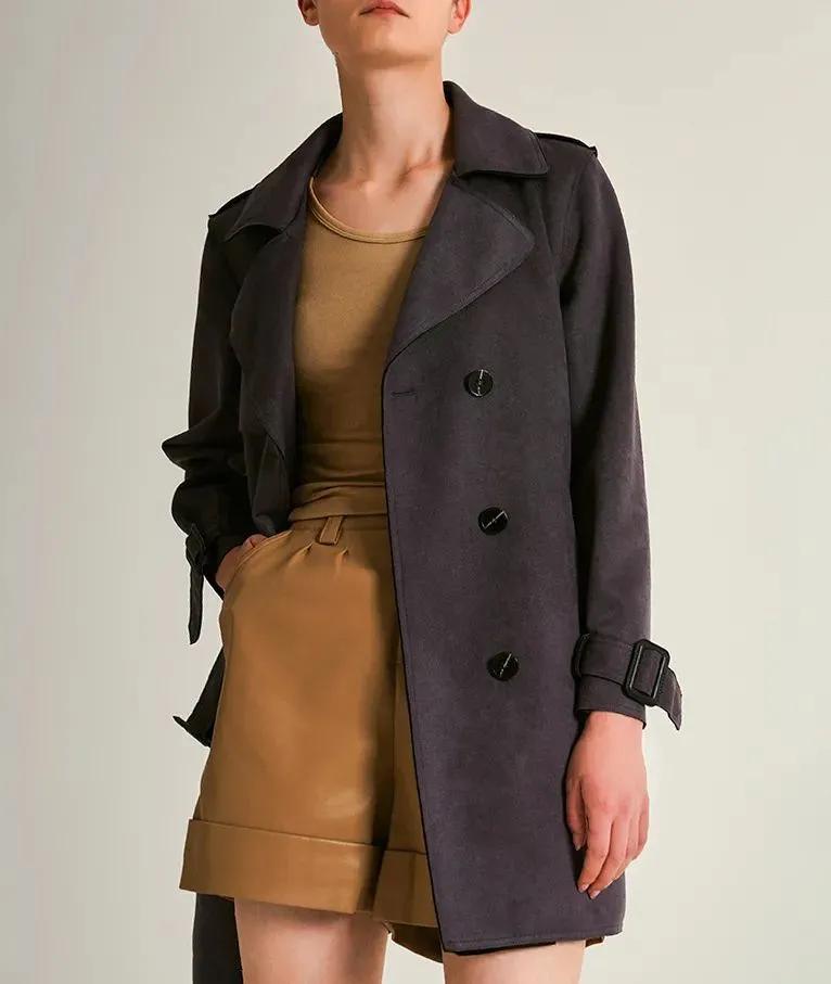 风衣英伦风短款麂皮,英伦经典格子风衣