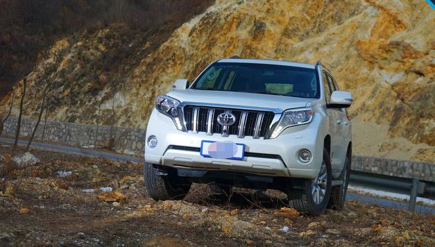 哈弗h9暴力越野和丰田普拉多对比,哈弗h9对比丰田普拉多