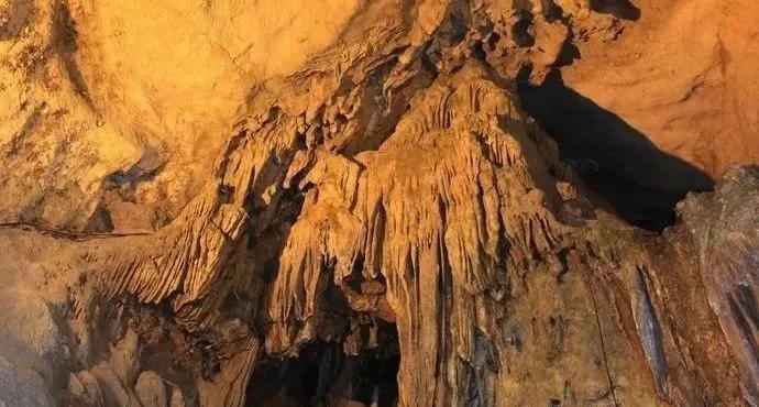 风展红旗如画三明丨如果你的朋友要来永安旅游，请把这条微信发给他