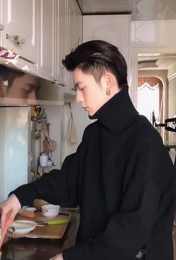 抖音快速涨粉科技,抖音快速涨粉1000+上热门