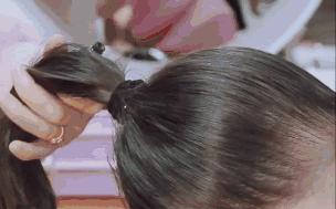 头发碎发蓬松解决方法,头发毛躁小碎发