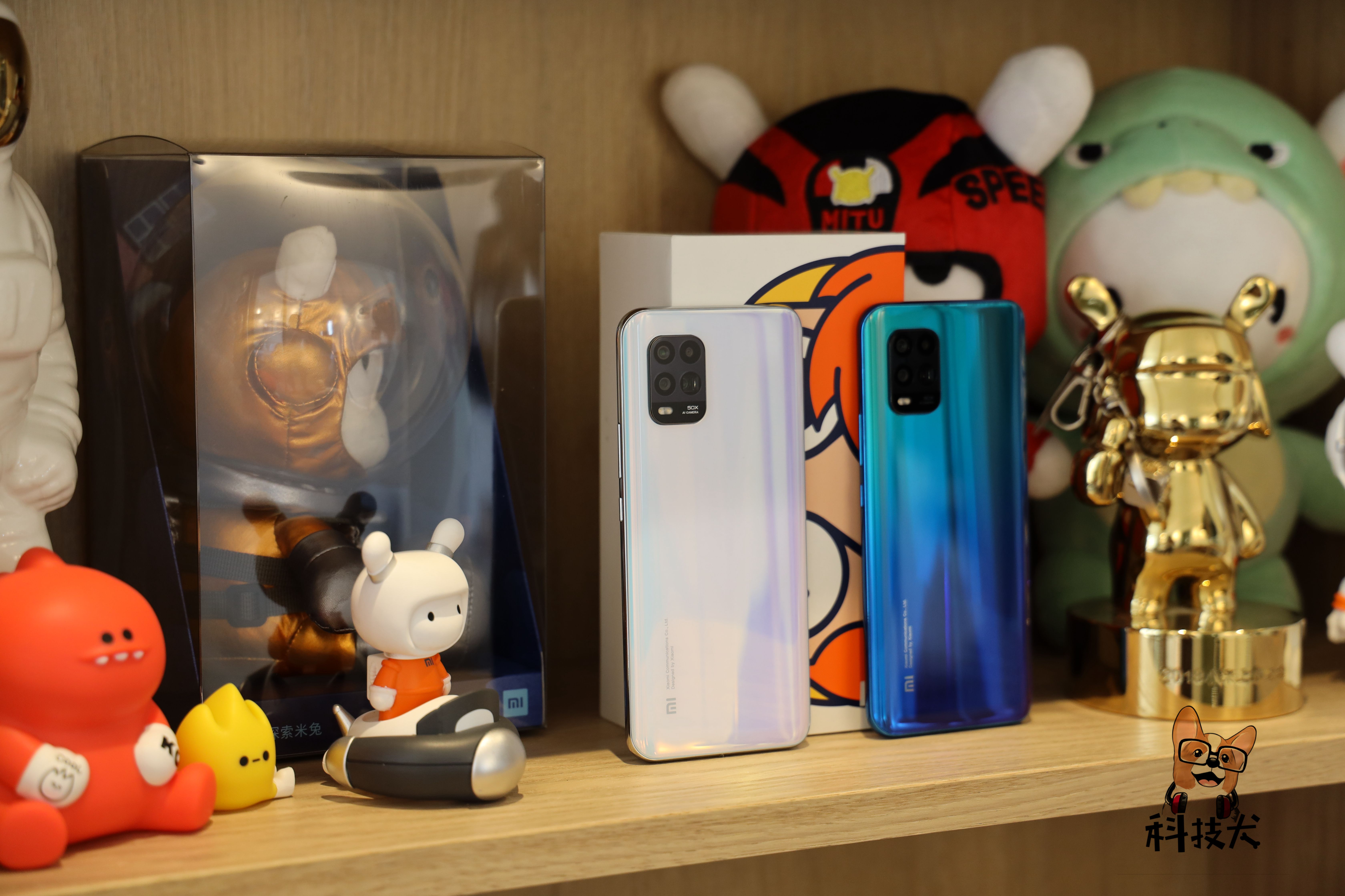 两千五左右的5g手机推荐性价比高,8g+256g的5g手机值得买哪一个