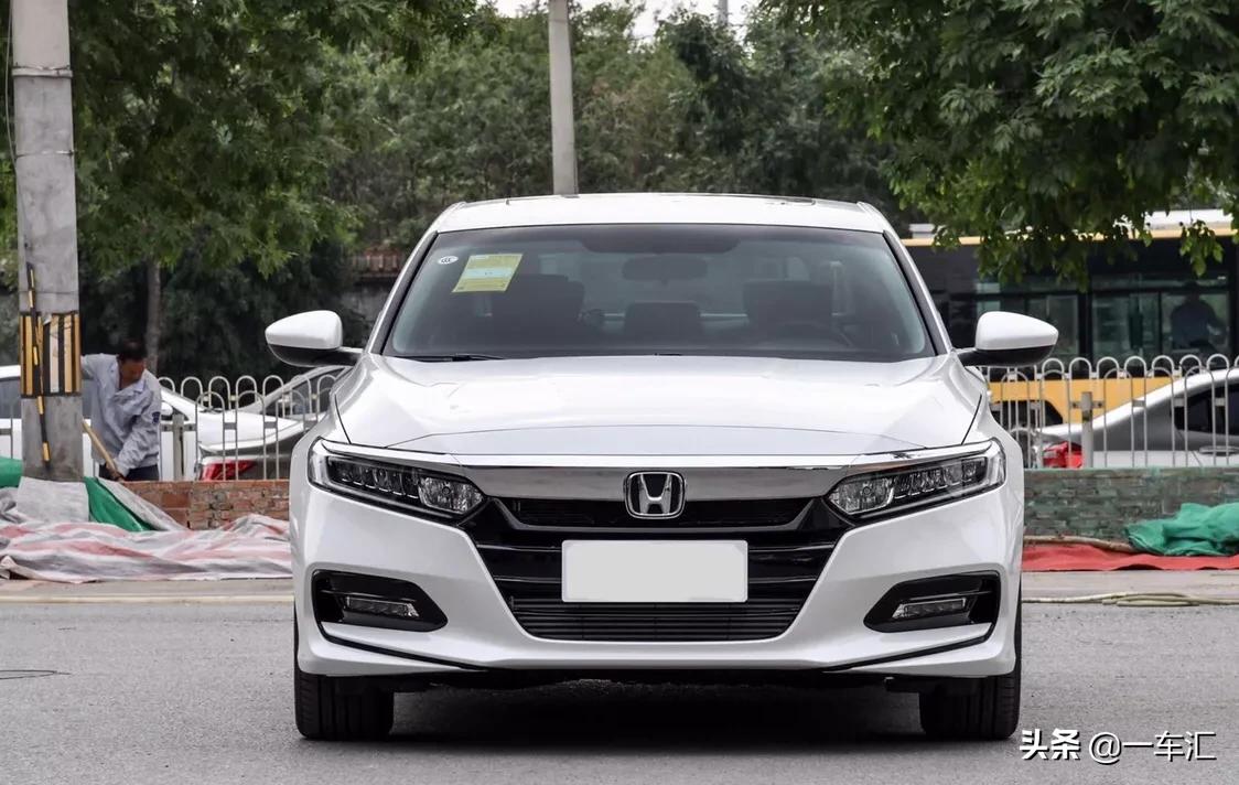 新雅阁2022低配,本田新雅阁底盘低吗