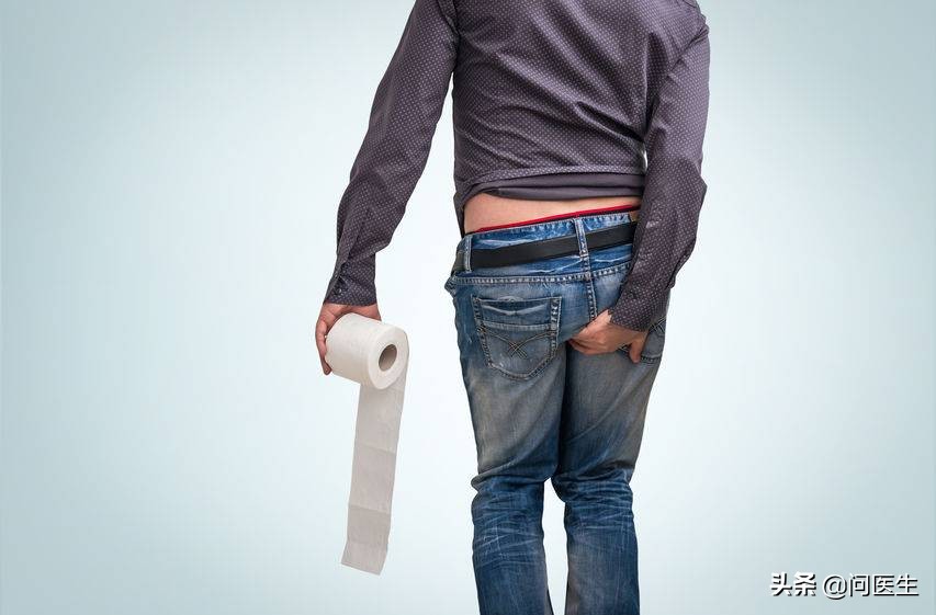 便血以为是痔疮结果竟是癌前病变,太多人以为便血是痔疮