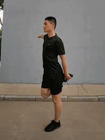 跑步后防止小腿变粗拉伸动作视频,跑后拉伸科学
