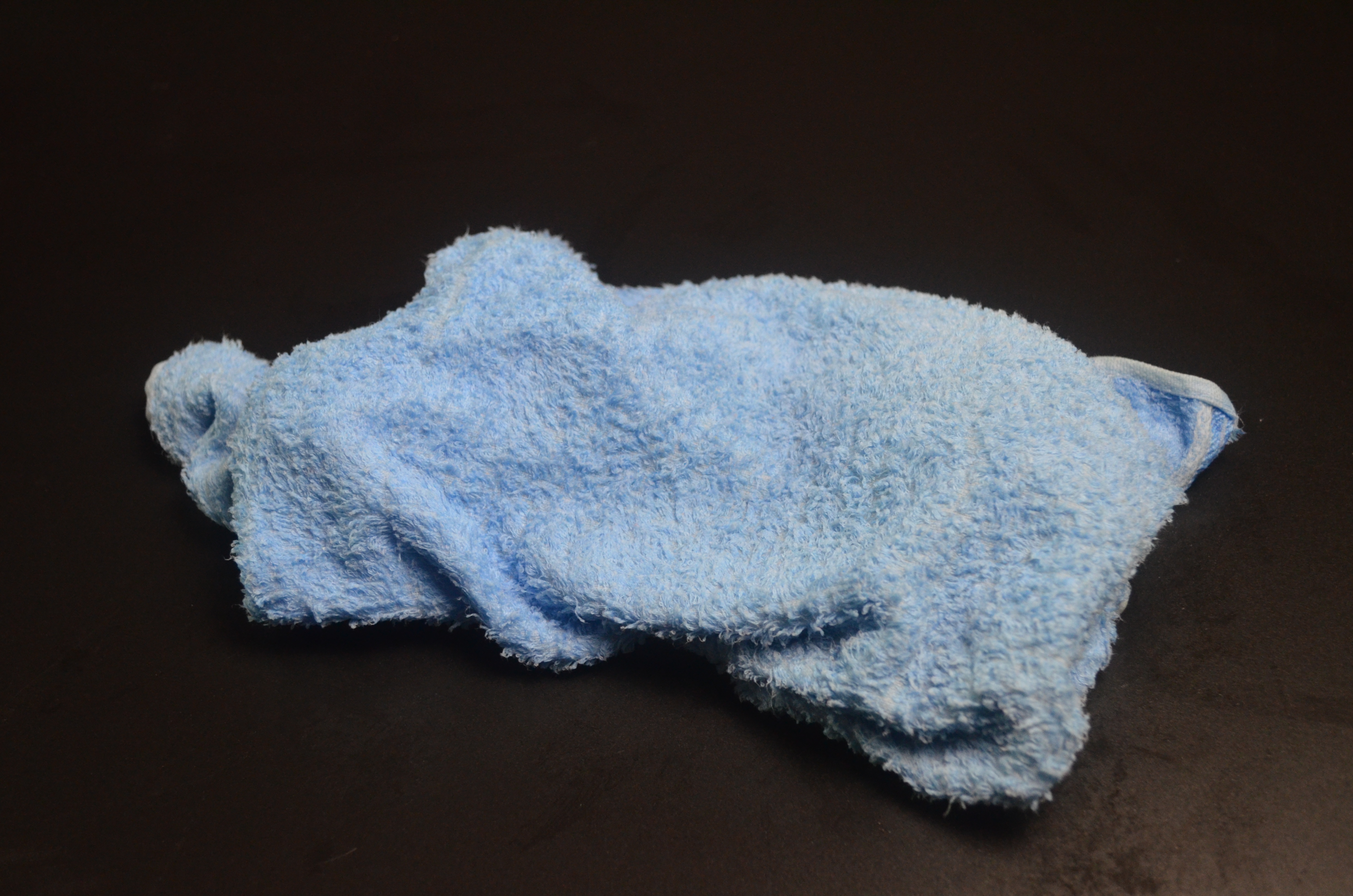 家里的毛巾很脏到底该怎么处理呢,毛巾天天洗怎么干