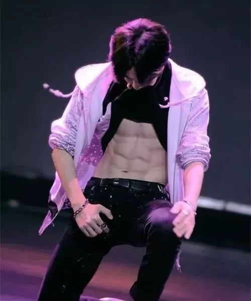 韩商言的腹肌,韩商言腹肌杀