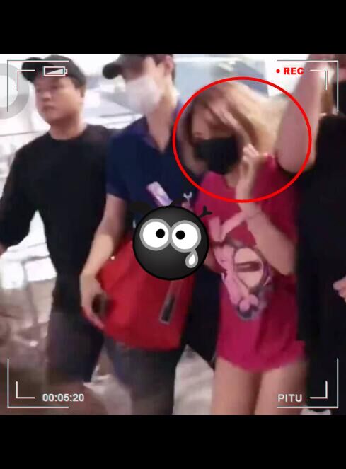 吴世勋台湾机场,吴世勋素颜被拍