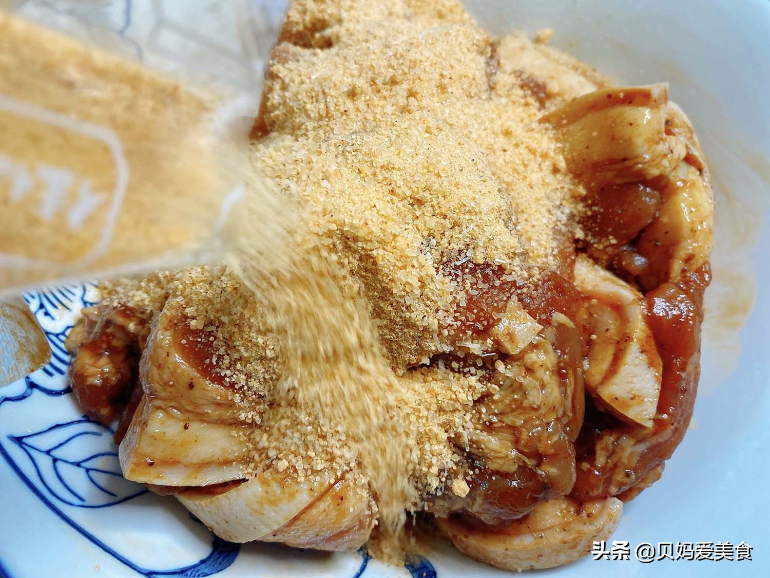 米粉蒸肉这样做真的太好吃了,怎么做软糯的米粉蒸肉