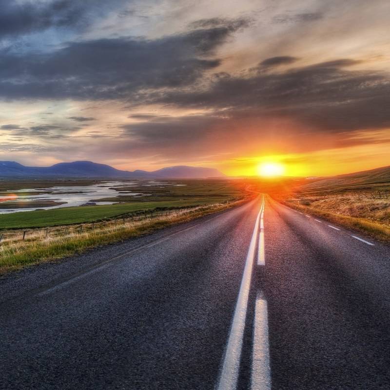 人生要活得灿烂精彩,人生就要活得多姿多彩