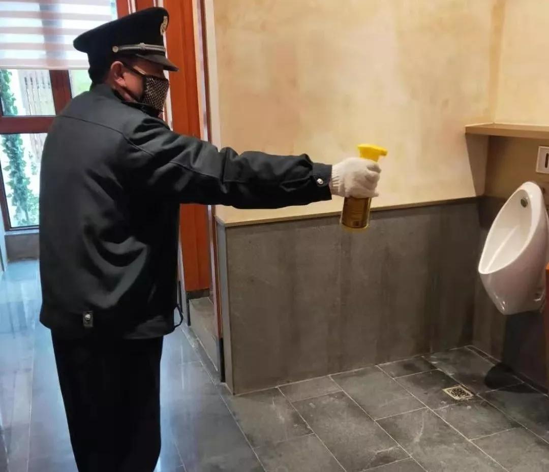 抗肺炎疫情我们在行动,抗击疫情路上我们在行动