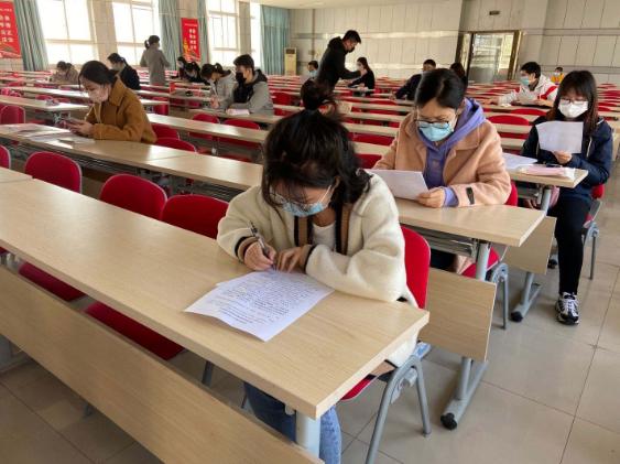 高考女生为什么要吃避孕药,高考女生吃避孕药