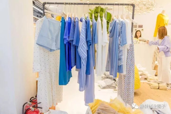 天津最大的服装批发市场在哪里,海南服装男服装批发市场