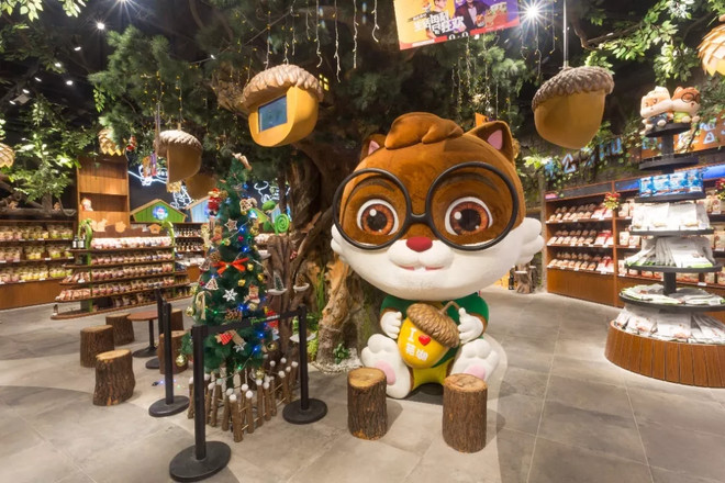 「零食行业PK台」来伊份、盐津铺子，哪支股票更有“味道”？