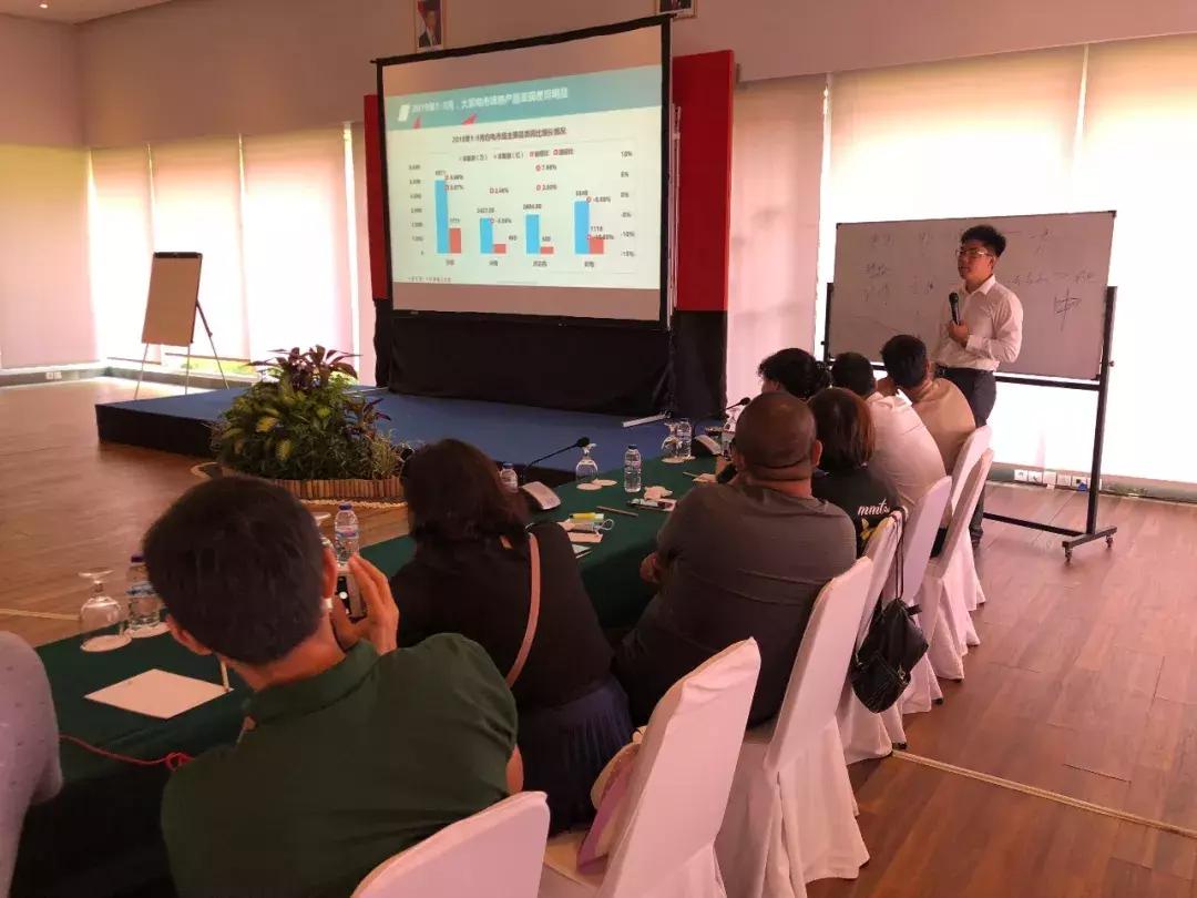 美博空调巴厘岛,美的空调1.5匹单冷多少钱一台