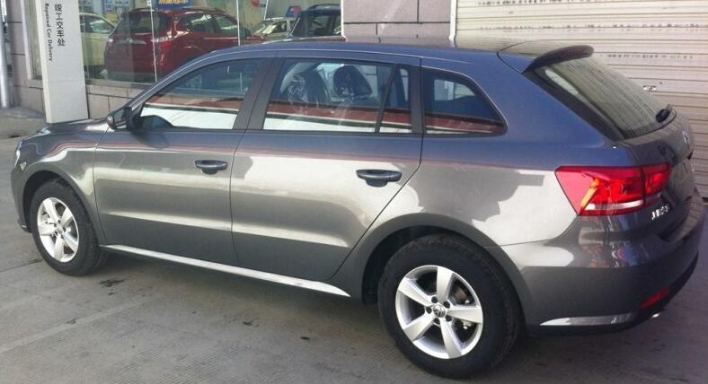 6年车龄的大众朗行值多少钱,朗逸两厢车和朗行有什么区别